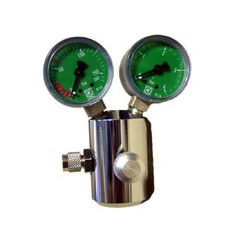 Detendeur CO2 avec...